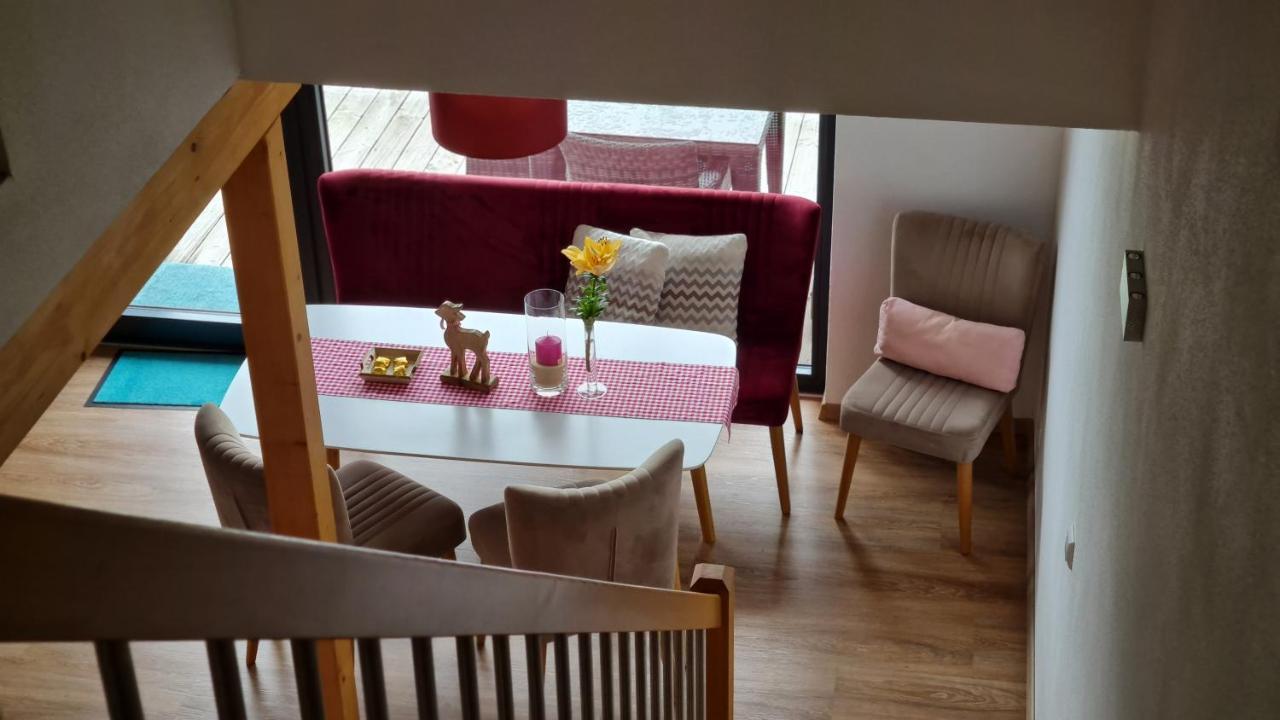 Nillhof Apartment *